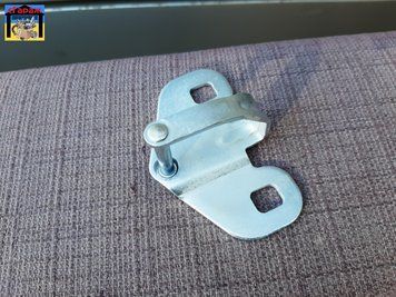 Петля замку задніх дверей нижня Fiat Ducato, Peugeot Boxer (06-) (B030.13230) EXXEL 00-00049266 фото