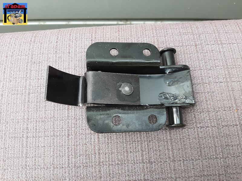 Обмежувач з фіксацією відчинення задніх дверей VW Crafter (06-) (88271605201) VIKA 00-00031054 фото