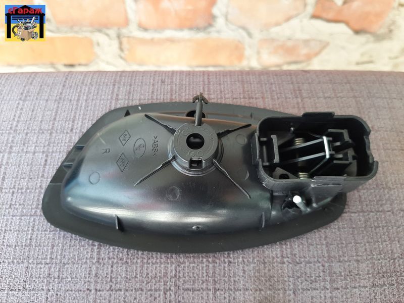 Ручка дверей передньої правої внутрішня Renault Fluence, Megane III, Scenic III (B030.65219) EXXEL 00-00021784 фото